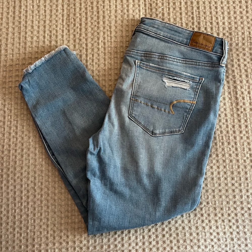 2 for $25 ☀️American Eagle Outfitters Distressed Crop Jeans/ Jeggings Size 12